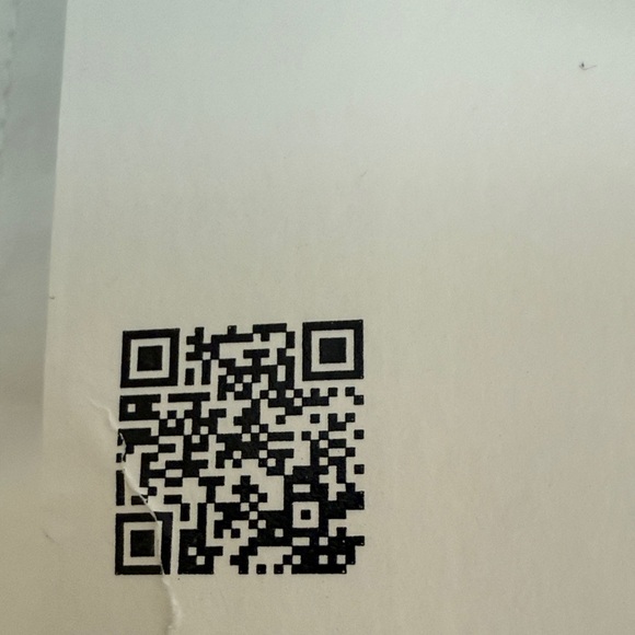 Quince Organic Cotton Woman’s off white Button Down Shirt - Picture 4 of 13